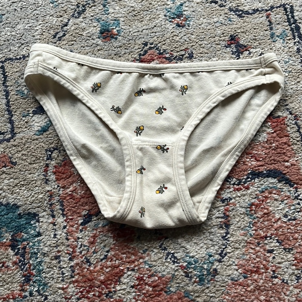 ARQ Lou undies Yellow Calico